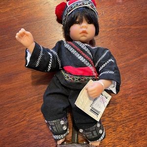 Lee Middleton Classic doll, Thailand